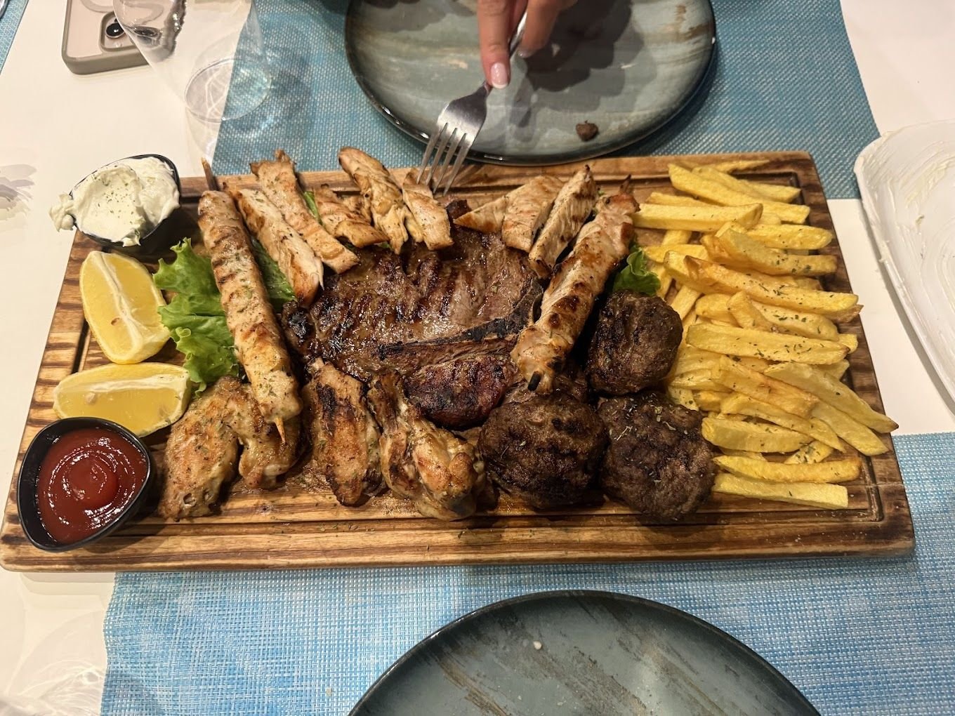 meat combo plate grill balcony restaurant saranda albania